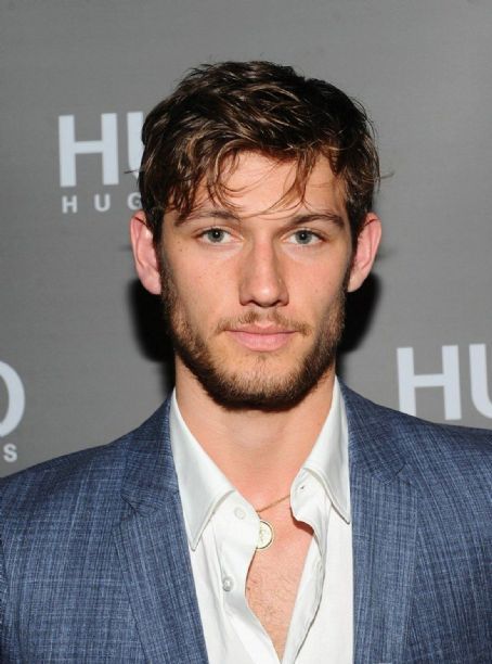 Alex Pettyfer Hugo Boss Honor Christian Gray Fifty Shades, Anthony Padilla, Alex Pettyfer, Fifty Shades Movie, Magic Mike, Guggenheim Museum, Christian Grey, Michael Fassbender, Boyfriend Style