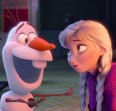 Anna and Olaf Anna And Olaf, Anna Frozen, Olaf, Olaf The Snowman, So Pretty, Fairy Tales, Frozen, Queen, Disney Princess