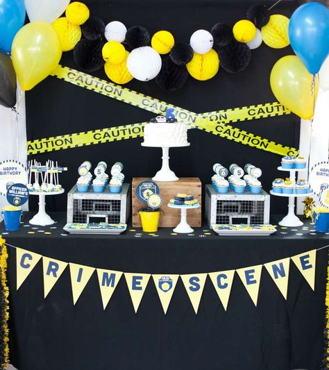 Amazing dessert table at a policeman birthday party! See more party planning ideas at CatchMyParty.com! Policeman Birthday Party Ideas, Policeman Birthday Party, Policeman Party, Police Themed Birthday Party, Police Academy Graduation Party, Police Theme Party, Scene Banner, Cop Party, Police Officer Birthday