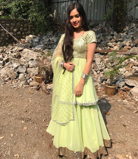 76.7k Likes, 1,061 Comments - Jannat Zubair Rahmani (@jannatzubair29) on Instagram: “Dress how you want to be ADDRESSED ” Kurti Styling Ideas, Kurti Styling, Naira Dress, Jannat Zubair Rahmani, Short Frock, Frock Style, Jannat Zubair, Lehnga Dress, Beautiful Suit