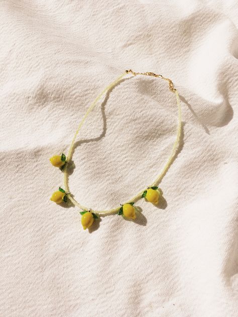 Lemon Jewelry, Mixed Beads Necklace, Ceramic Bead Jewelry, Jewelry Logo Design, Fruit Necklace, Fruit Jewelry, Jewelry Logo, Polymer Clay Jewelry Diy, School Jewelry