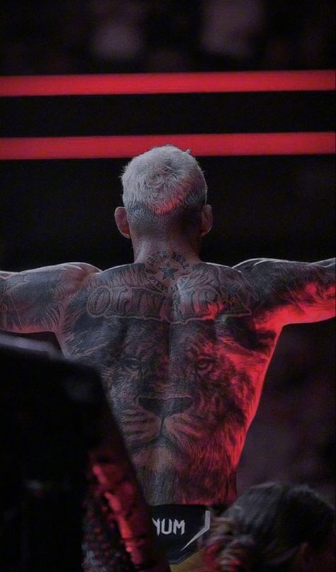 Charles Oliveira Tattoo, Charles Olivera, Boxing Lifestyle, Ufc Fighters Men, Barcelona Coach, Charles Oliveira, Ufc Poster, Boxing Images, Gym Wallpaper