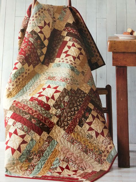 Log Cabin Quilt Pattern, Quilt Pattern Download, Country Quilts, Log Cabin Quilts, Cozy Quilts, Log Cabin Quilt, Traditional Quilts, Star Quilts, Scrappy Quilts