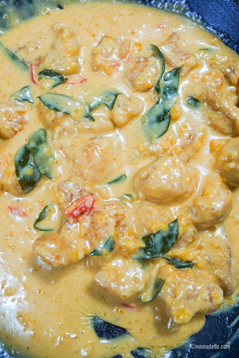 Salted Egg Chicken, Singapore Style, Salted Egg Yolk, Fav Food, Duck Eggs, Salted Egg, Sauce For Chicken, Chicken Bites, Food Words