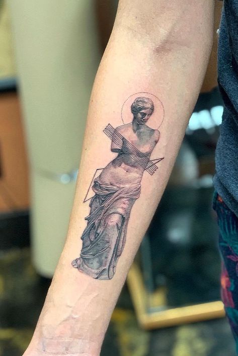 Venus Statue Tattoo, Milo Tattoo, Tattoo Between Breast, Stretch Mark Tattoo, Tattoo Money, Venus Tattoo, Taboo Tattoo, Timeless Tattoo, Torso Tattoos