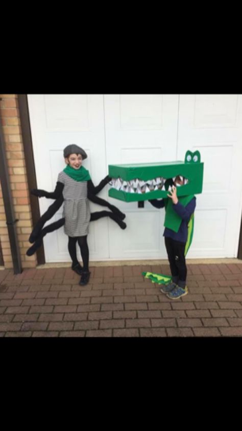 World Book Day. Roald Dahl. Enormous Crocodile. Spider from James and the Giant Peach Egg Carton Crocodile, Crocodile Costume Diy, Alligator Mask Diy, Cardboard Crocodile Head, Enormous Crocodile Costume, Roald Dahl Costumes, Crocodile Costume, The Enormous Crocodile, Book Parade