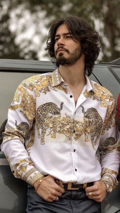 Male Mexican Outfit, Narco Style Fashion Men, 70s Mexican Fashion Men, Mexican Men Fashion, Narcos Outfit Men, Narco Fashion, Mexican Fashion Men, Narco Outfit Men, Narcos Theme Party