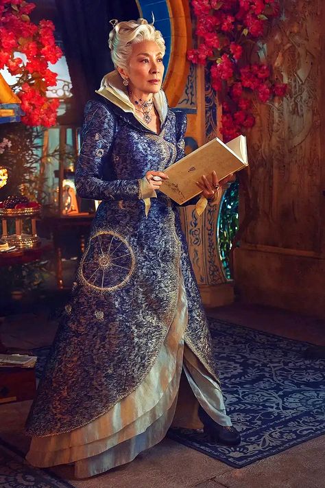 Michelle Yeoh as Madame Morriblein in Wicked | Vanity Fair | March 21, 2024 | 📷 Sophy Holland Michelle Yeoh Wicked, Madame Morrible Wicked, Wicked Movie Outfits, Wicked Movie Costumes, Madam Morrible, Wicked Musical Aesthetic, Wicked Characters, The Great Costumes, Madame Morrible