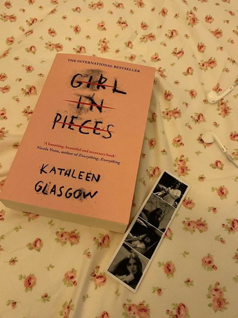 Girl In Pieces, Book Bucket, Unread Books, Book Annotation, Little Library, Book Icons, Dream Book, Top Books To Read, Top Books