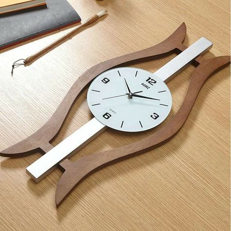 Wooden Wall Clock Design, Woodworking Clock Projects, Wood Clock Design, Wall Clock Simple, Nature Clock, Wall Clock Unique, Handmade Wall Clocks, Rustic Clock, Simple Woodworking Plans