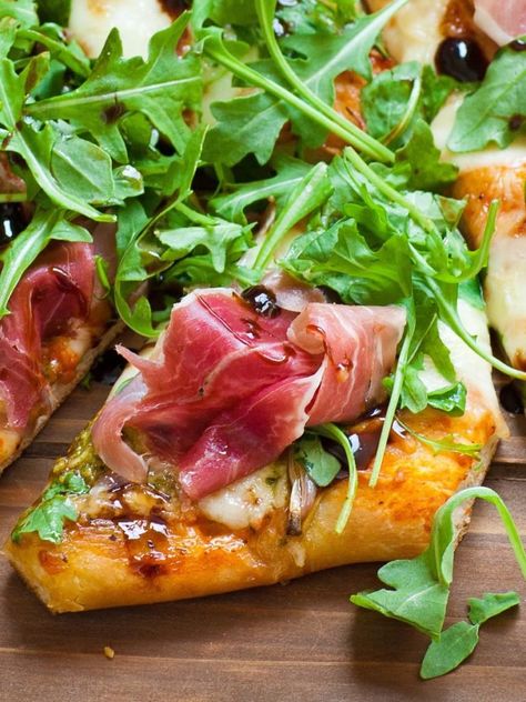 Arugula Pizza Recipes, Prosciutto Pizza Recipes, Prosciutto Arugula Pizza, Arugula Prosciutto, Lemon Truffle, Pizza Variety, Pizza Recipe Video, Pizza Video, Pesto Pizza Recipe