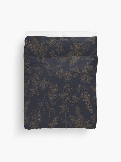 Add a bit of navy blue to your bedroom with this vintage floral Pattern. Blue Dark Academia Aesthetic, Navy Blue Dark Academia, Blue Dark Academia, Aesthetic Floral Pattern, Aesthetic Floral, Pattern Duvet Cover, Floral Duvet Cover, Floral Pattern Design, Floral Duvet