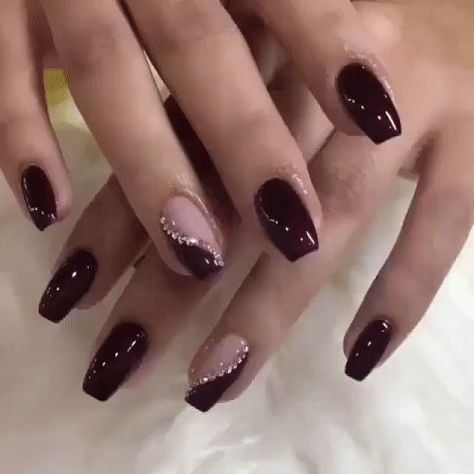 Maroon Acrylic Nails, Maroon Nail Designs, Burgundy Acrylic Nails, Burgundy Nail Designs, Bridal Nails Designs, Bridesmaids Nails, Wine Nails, Maroon Nails, Nail Designs Valentines