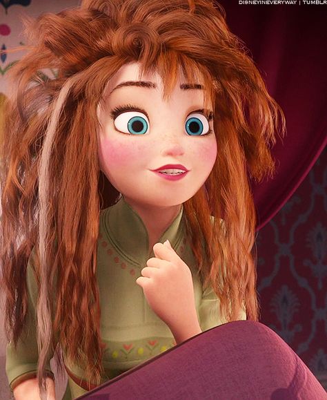 anna. the only real looking princess when she wakes up. D N Angel, Anna Hair, Frozen And Tangled, Frozen Heart, Images Disney, Princess Anna, Anna Frozen, Arte Disney, Run Disney