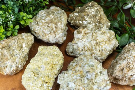 Mica Mineral Rocks, Golden Mica Crystal Meaning, Mica Crystal Meaning, Planets Elements, Lemon Calcite, Mica Crystal, Eclectic Witch, Crystal Properties, Silicate Minerals