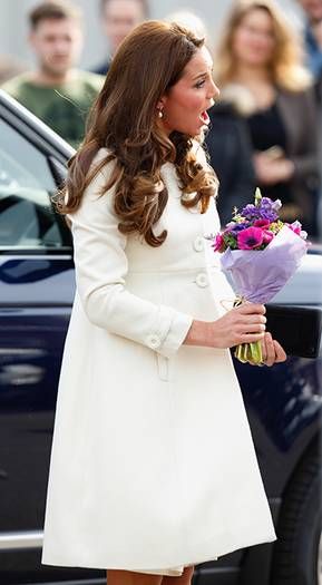 Royal Shock! All the times royals couldn't believe their eyes, from Meghan Markle to Kate Middleton - Photo 2 Ducesa Kate, Herzogin Von Cambridge, Zara Phillips, Wales Family, Catherine Duchess Of Cambridge, Duchess Of York, Royal Look, Princess Eugenie, Pippa Middleton