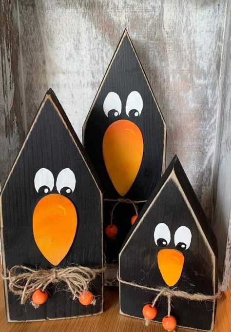 Pin by Mickey Davenport on Wood | Halloween crafts decorations, Fall halloween crafts, Halloween crafts Small Fall Crafts To Sell, Crows For Halloween, Christmas Diy With Wood, Crow Fall Decor, Easy Fall Wood Crafts Diy, Holiday Wood Signs Diy, Block Pumpkins Diy, 2x4 Cats, Scrap Wood Scarecrow Diy