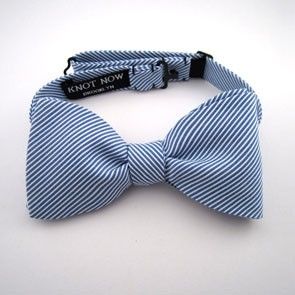 Men Bow Tie, Bowties Men's, Unique Bow Tie, Bow Tie For Men, Ties Mens Fashion, Groom Ties, Bowtie And Suspenders, Mens Fashion Wear, Mens Formal Wear