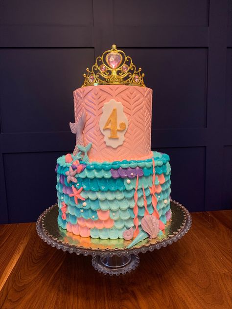 Old Mermaid, Italian Meringue Buttercream, Princess Mermaid, Mermaid Birthday Cakes, Ariel Birthday, Italian Meringue, Meringue Buttercream, Mermaid Cakes, Princess Cake