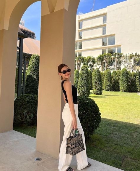 Kimmy Kimberley, Instagram Goals, Model Lifestyle, Pics Inspo, Rich Girl Lifestyle, Food Presentation, Rich Girl, Casual Style Outfits, Style Outfits