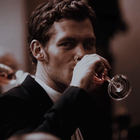 Klaus From Vampire Diaries, Klaus The Originals, The Mikaelsons, Vampire Diaries Movie, Vampire Diaries Guys, Joseph Morgan, Klaus Mikaelson, Mystic Falls, Avicii