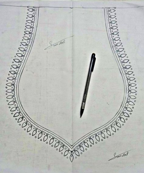 Aari Work Blouse Drawing, Work Chapni, Tracing Design, Machine Embroidery Designs Projects, Pattern Drafting Tutorials, Free Machine Embroidery Designs Patterns, Peacock Embroidery Designs, Aari Design, Flower Machine Embroidery Designs