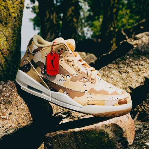 WNBA x Women's Air Jordan 3 Retro "Desert Camo" drops on July 19th. Don’t miss out! 🔵⁠ ⁠ #AirJordan3 #DesertCamo #SneakerHeads #KicksOfTheDay #SneakerCulture #SneakerAddict #SneakerLove #SneakerFreaker #SoleCollector #SneakerCommunity Retro Desert, Jordan 3 Retro, Desert Camo, Womens Air Jordans, Air Jordan 3 Retro, Sneakers Addict, Air Jordan 3, Wnba, Jordan 3