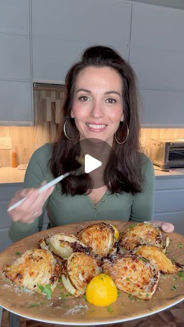 Stella Drivas 🇬🇷🇺🇸 on Instagram: "COMMENT ‘RECIPE’ to receive a direct link to this recipe in your DMs inbox ✨✨ These ROASTED GARLIC PARMESAN CABBAGE WEDGES are ridiculously simple to make and really come out beautifully caramelized. 

Full recipe is on my site: https://hungryhappens.net/roasted-garlic-parmesan-cabbage-wedges/

Καλή Όρεξη 🇬🇷
💙Stella" Roasted Garlic Parmesan Cabbage, Garlic Parmesan Cabbage, Parmesan Wedges, Parmesan Cabbage, Stella Drivas, Cabbage Wedges, Cabbage Wraps, Hungry Happens, Roasted Cabbage