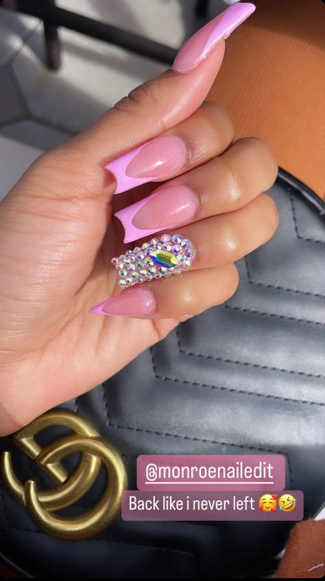 Stiletto Pinky And Square Nails, Square And Stiletto Nails Together, Square Nails With Stiletto Pinky, Hairstyles Weave, Birthday Hairstyles, Dope Nail Designs, Short Square Acrylic Nails, Long Acrylic Nails Coffin, Acrylic Nails Coffin Pink