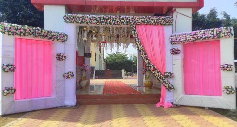 Diy Wedding Arch Flowers, Haldi Function Decoration, Stage Decoration Photos, 3d Wallpaper Shiva, Unique Event Decor, Naming Ceremony Decoration, Simple Stage Decorations, Home Flower Decor, Diy Wedding Arch