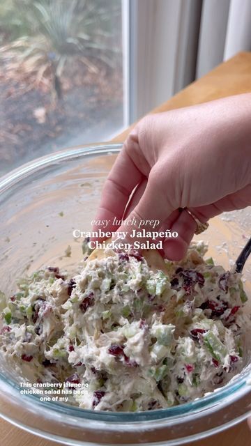 Taylor Dadds on Instagram: "Cranberry Jalapeño Chicken Salad🤩 one of my favorite chicken salad recipes to make! this combo is 🤌🏼 and perfect to have prepped to put in a wrap, toast or serve with crackers for an easy meal! like & comment “recipe” to get the full recipe sent to your DMs. you can also find it linked in my bio or on onebalancedlife.com✨" Cranberry Jalapeño Chicken Salad, Jalapeno Chicken Salad Recipe, Easy Lunch Prep, Suddenly Salad, Cranberry Jalapeño, Cranberry Chicken Salad, Lunch Prep, Jalapeno Chicken, Prepped Lunches