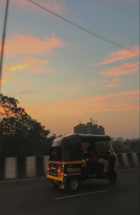 Rickshaw Aesthetic, Bandra Mumbai, India Street, Funny Snaps, Desi Aesthetic, Hair Collection, Rangoli Designs, Photo Dump, Mumbai