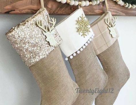 burlap Christmas Kids Christmas Aesthetic, Happy Home Decor, Stockings Diy, Rustic Christmas Stocking, Decorating Ideas Christmas, Cute Christmas Stockings, Burlap Christmas Stockings, Burlap Stockings, Chirstmas Decor