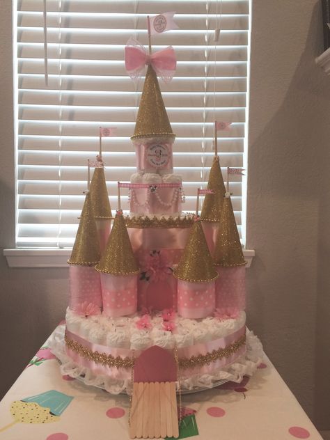 Castle Diaper Cake Disney Diaper Cake, Castle Diaper Cake, Diaper Cake Castle, Girl Diaper Cakes, Princess Diaper Cakes, Cake Castle, Diaper Cake Instructions, Girl Diaper Cake