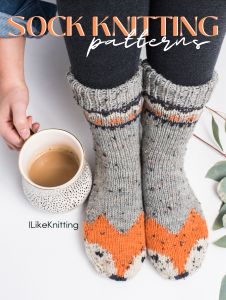 Ginger Fox, Fox Trot, Fox Socks, Diy Tricot, Debbie Macomber, Universal Yarn, Sock Knitting Patterns, Slippers Pattern, Stitch Crochet