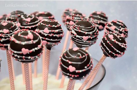 Kuromi Cake Pops, Grad Party Food, Birthday Cake Pops, 18th Birthday Cake, Dessert Tables, Cake Pop, Grad Party, Cakepops, Grad Parties