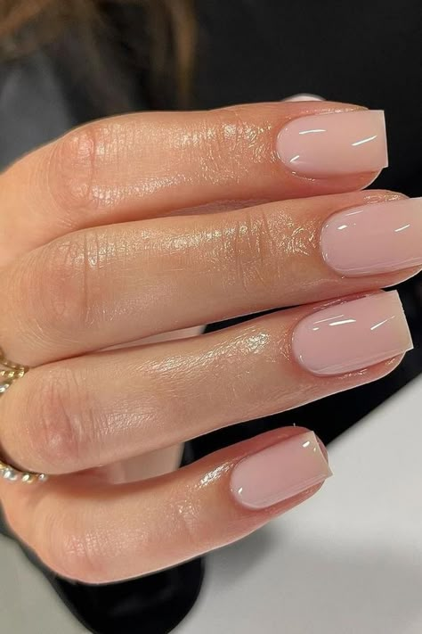 Small Squared Acrylics, Square Classy Nails Acrylic, Nice Square Nails, Square Clean Nails, Square Nails Gel Polish, Short Acrylic Nails Square Nude, Neutral Nail Inspo Square, Pale French Nails, Clean Nails Square