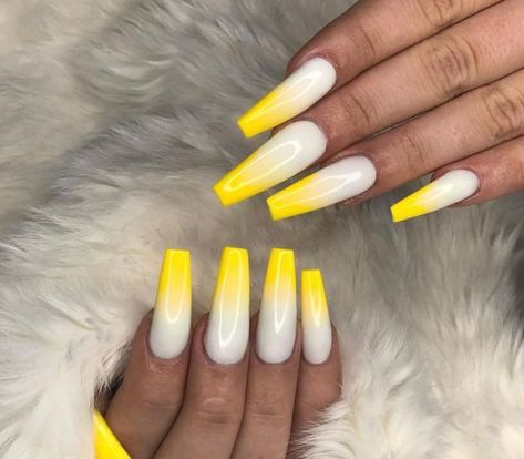 Yellow Ombre Nails, Ugly Nails, Matte Acrylic Nails, Acrylic Ideas, Ombré Nails, Pretty Nail Colors, Gel Nail Art Designs, Diva Nails, Yellow Ombre