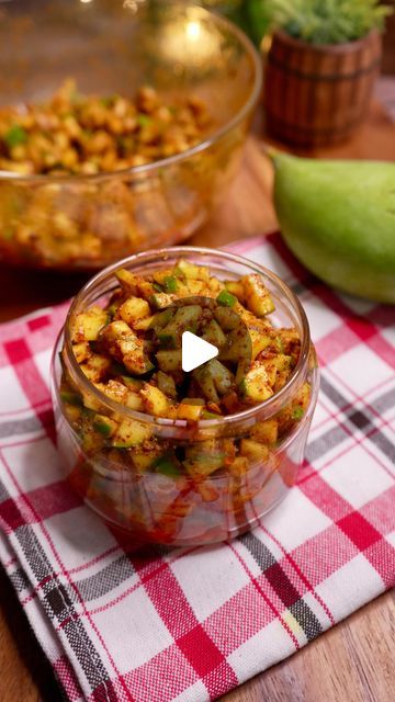 Instant Mango Pickle Recipe, Aam Ka Achar Pickles Recipe, Mango Pickle Recipes Indian, Indian Achar, Instant Achar, Mango Pickle Recipes, Mango Achar Recipes, Raw Mango Recipes, Raw Mango Pickle