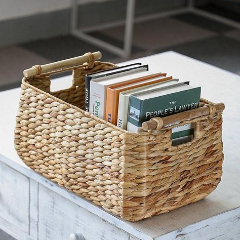 Laundry Basket Storage, Basket Weaving Diy, Book Baskets, Floor Pouf, Straw Basket, Basket Storage, Wood Handles, Meditation Cushion, Storage Basket