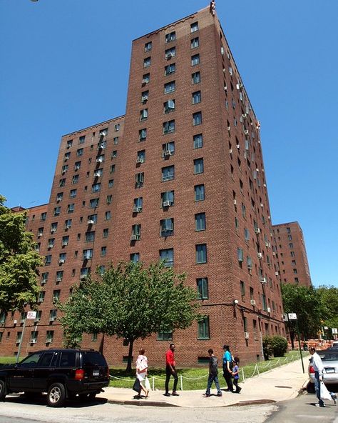 Parkchester Apartment Complex, Bronx, New York City | Flickr Bronx Apartment, Bronx Nyc, The Bronx New York, Block Of Flats, Bronx New York, Nyc Subway, Apartment Complexes, New York State, American Dream