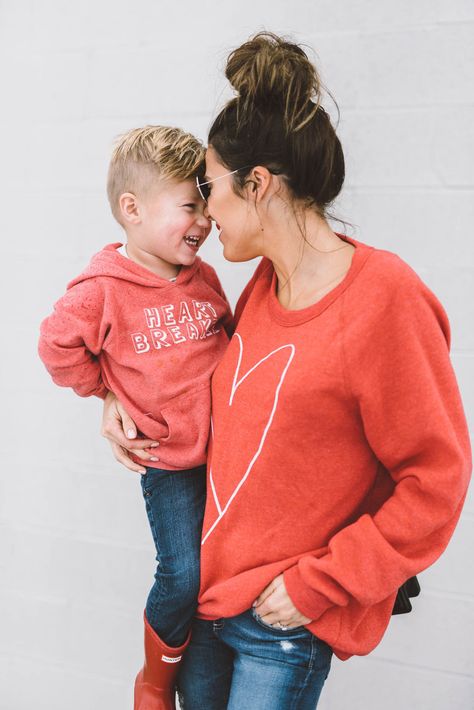 Mom And Baby Boy, Mom And Me Photos, Mom And Son Outfits, Mother Son Photos, Mommy And Me Photo Shoot, Boy Photo Shoot, Valentine Photo Shoot, Mother Son Photography, Valentine Picture