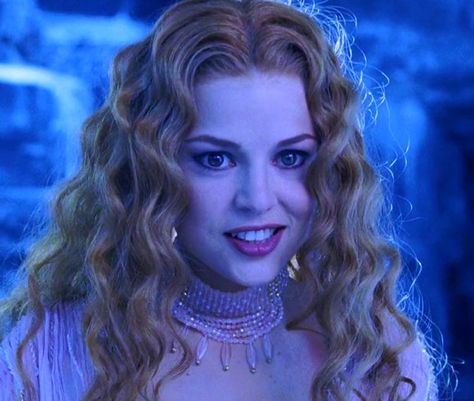 Aleera Van Helsing, Horror Women, Fairy Aura, Elena Anaya, Dracula's Brides, Vampire Bride, Van Helsing, Female Vampire, Vampire Movies