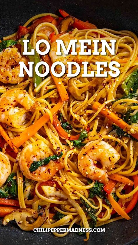 Low Mein Recipe, Shrimp Lo Mein Recipe Easy, Shrimp Lo Mein Recipe, Beef Noodle Stir Fry, Chicken Lo Mein Recipe, Beef Chow Mein, Pasta Bread, Lo Mein Noodles, Sandwich Lunch