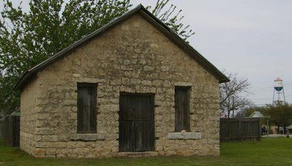 The old Kyle Creamery rock building, Kyle, Texas.  Kyle Cemetery is the oldest community cemetery in Kyle. Rock Building, Kyle Texas, Travel History, Texas City, Fun Places To Go, Chichen Itza, City Travel, Cemetery, The Old