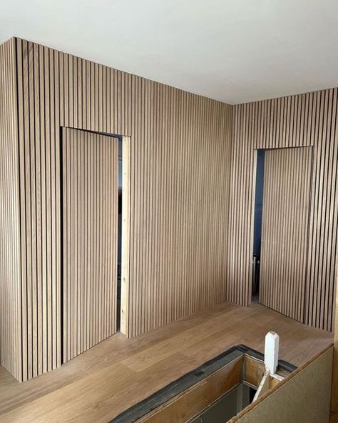 Dold Dörr, Acustic Panels, Wooden Accent Wall, Dining Wall Decor, Wall Panels Bedroom, Accent Wall Ideas, Slate Wall, Wood Slat Wall, Timber Walls