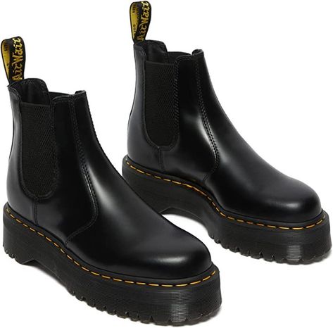 Dr. Martens Unisex-Adult 2976 Quad Chelsea Boot 2976 Chelsea Boots, Chelsea Boots Style, Black Dr Martens, Chelsea Boot Women, Heeled Chelsea Boots, Platform Chelsea Boots, Botas Chelsea, Leather Heeled Boots, Chelsea Boots Men