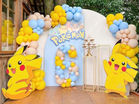 Pokemon Birthday Party Ideas, Birthday Pikachu, Pokemon Balloons, Pokemon Party Decorations, Pokemon Themed Party, Party Ideas For Girls, Pokemon Decor, Pokemon Birthday Cake, Best Pokemon