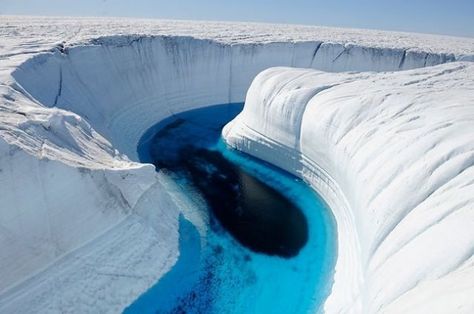 Birthday Canyon in Greenland Alesund, Beautiful Places On Earth, Beautiful Places In The World, Reykjavik, Bora Bora, Beautiful Places To Visit, Seychelles, Planet Earth, Places Around The World