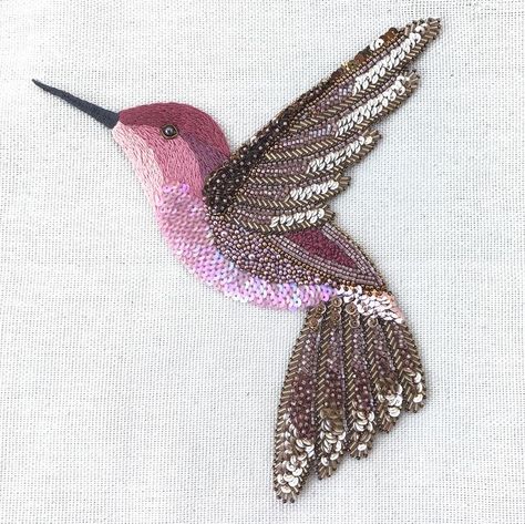 S Embroidery, Gold Work Embroidery, Made Accessories, Simple Hand Embroidery Patterns, Birds Embroidery Designs, Diy Embroidery Designs, Bead Embroidery Tutorial, Handmade Embroidery Designs, Bead Embroidery Patterns